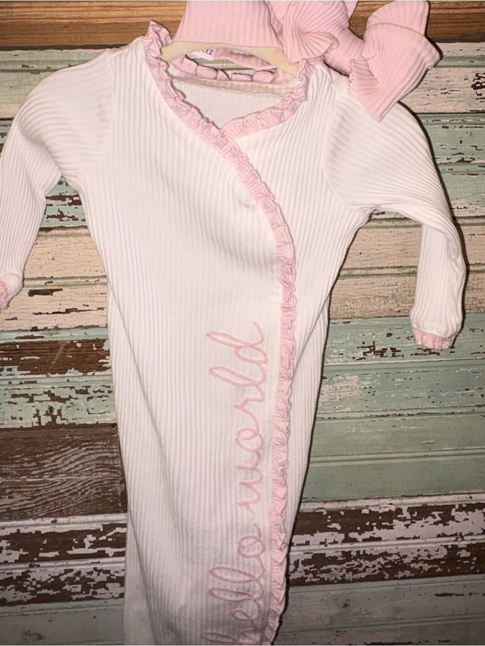 NWOT Mud Pie White Infant Gown Pink Trim & Matching Headband size 0-3 months
